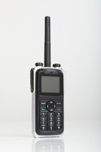 Ultratenká TETRA radiostanice Hytera Z1p nabízí špičkový výko