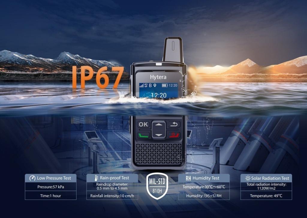 LTE vysílačka PNC vysílačka splňuje požadavky na odolnost proti prachu a vodě dle IP67 a na odolnost proti nárazům a vibracím dle MIL-STD-810H
