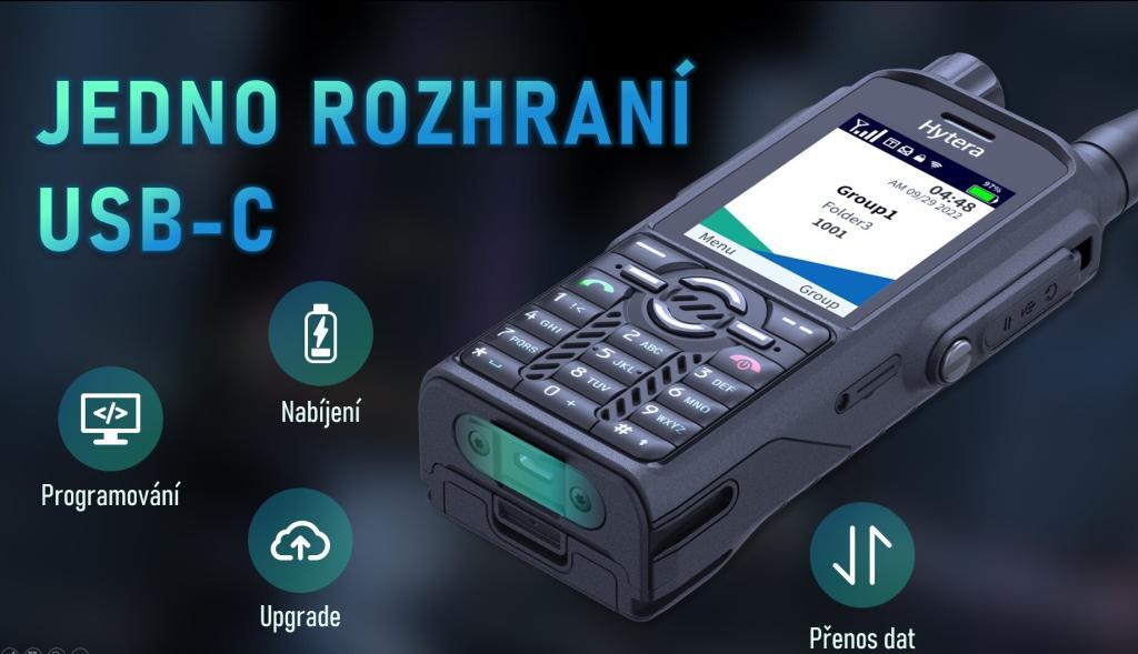 Hytera PT590 je osazena USB-C rozhraní, které slouží pro rychlé nabíjení, konfiguraci parametrů a aktualizaci firmware