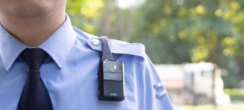 Osobní policejní kamera pomůže k prokázání skutečnosti i správného postupu při prosazování práva
